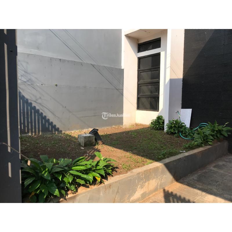 Dijual Rumah Tipe 40 Luas 158m2 SHM di Komplek Bumi Sariwangi - Bandung Barat Jawa Barat