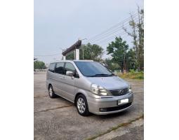 Mobil Nissan Serena HWS 2011 Bekas Siap Pakai - Yogyakarta