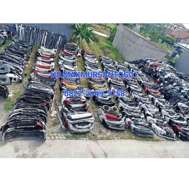 Bemper Mobil Seken Dijamin Orisinil dan Presisi - Bekasi Jawa Barat