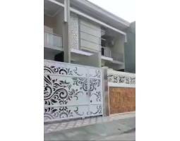 Dijual Rumah Baru Cantik Mewah LT162 LB300 Dekat Mall Paragon Mangkubumen Banjarsari Solo - Surakarta Jawa Tengah