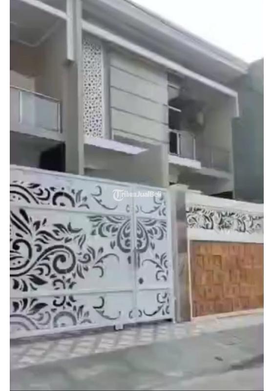 Dijual Rumah Baru Cantik Mewah LT162 LB300 Dekat Mall Paragon Mangkubumen Banjarsari Solo - Surakarta Jawa Tengah