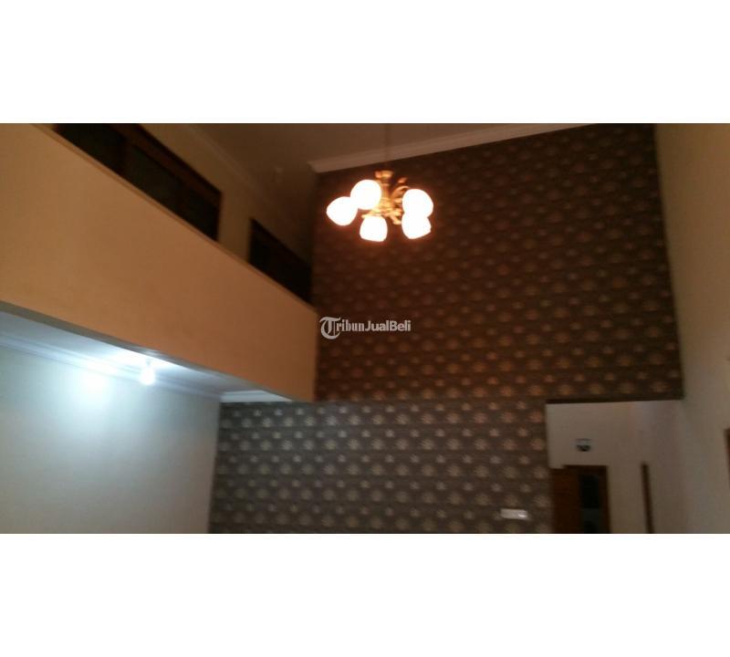 Dijual Rumah Siap Huni Luas 285 m2 Bekas dekat Jl. Ijen Boulevard - Malang Kota Jawa Timur