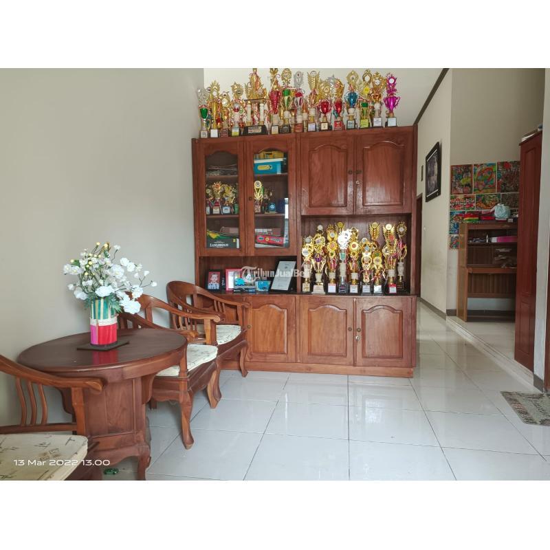 Jual Rumah Bekas Tipe 150 Siap Huni Furnished Durian Banyumanik - Semarang Kota Jawa Tengah