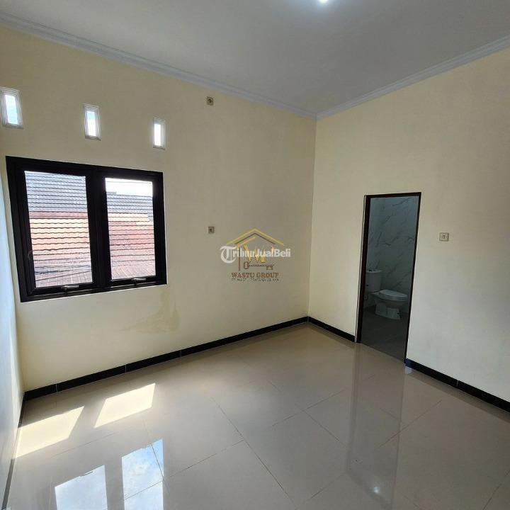 Dijual Rumah 2 Lantai LT116 LB140 4KT 4KM Legalitas SHM Lokasi Strategis - Sleman Yogyakarta