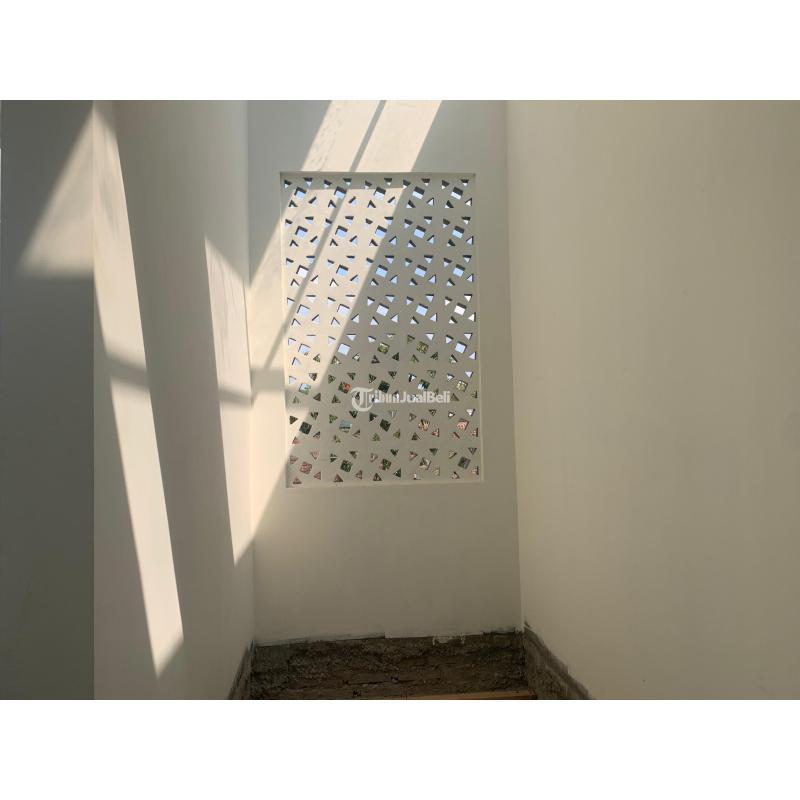 Dijual Rumah Mewah 2 Lantai LT158 LB180 4KT 3KM Legalitas SHM - Sleman Yogyakarta