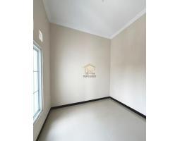 Dijual Rumah Mewah 2 Lantai LT99 LB105 SHM 4KT 3KM Siap Huni Dekat Toyota Nasmoco Janti - Bantul Yogyakarta