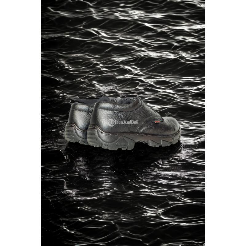 Murah Sepatu Safety Proyek Wanita Tinggi 9cm - Gresik Jawa Timur