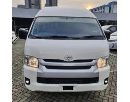 Mobil Toyota Hiace Commuter Bekas Tahun 2020 Siap Pakai - Kudus Jawa Tengah 