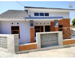 Dijual Rumah Siap Huni, Posisi Hook LT121 LB85 SHM 3KT 2KM di Selomartani, Kalasan - Sleman Yogyakarta