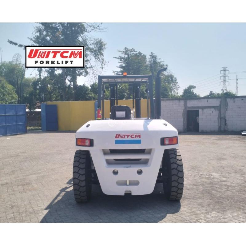 Forklift 3 Ton Engine Isuzu Japan Merk Unitcm Mast 3 Meter Garansi - Sidoarjo Jawa Timur