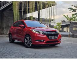 Mobil Honda HRV Prestige 2015 Bekas Warna Merah - Yogyakarta 