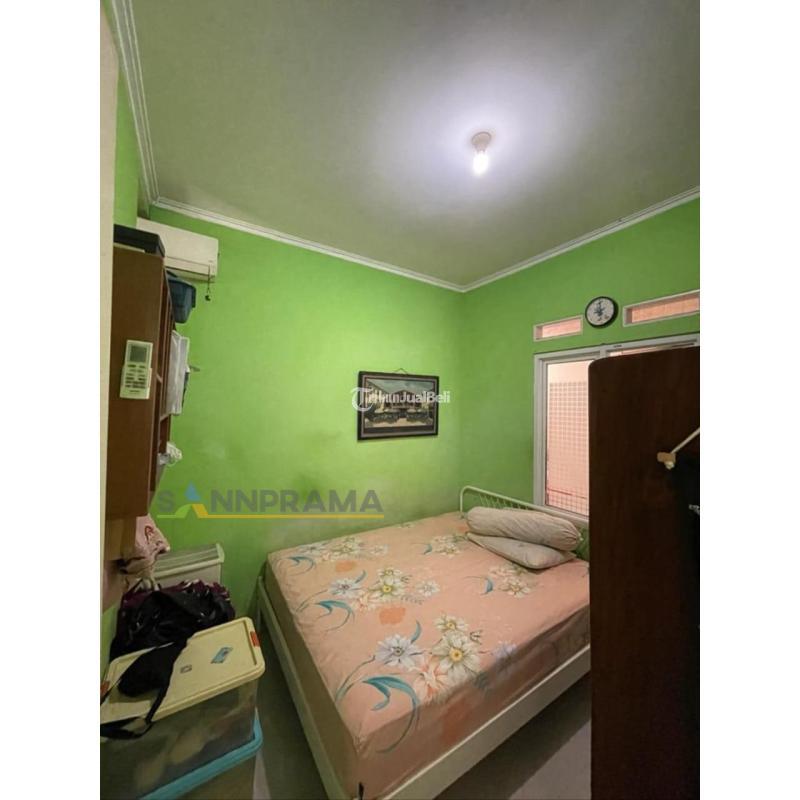 Jual Rumah Hook Bekas Luas 96 m2 dalam Mini Cluster Mampang - Depok Jawa Barat
