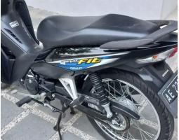 Motor Honda Revo Fit Bekas Tahun 2015 Surat Lengkap - Ponorogo Jawa Timur