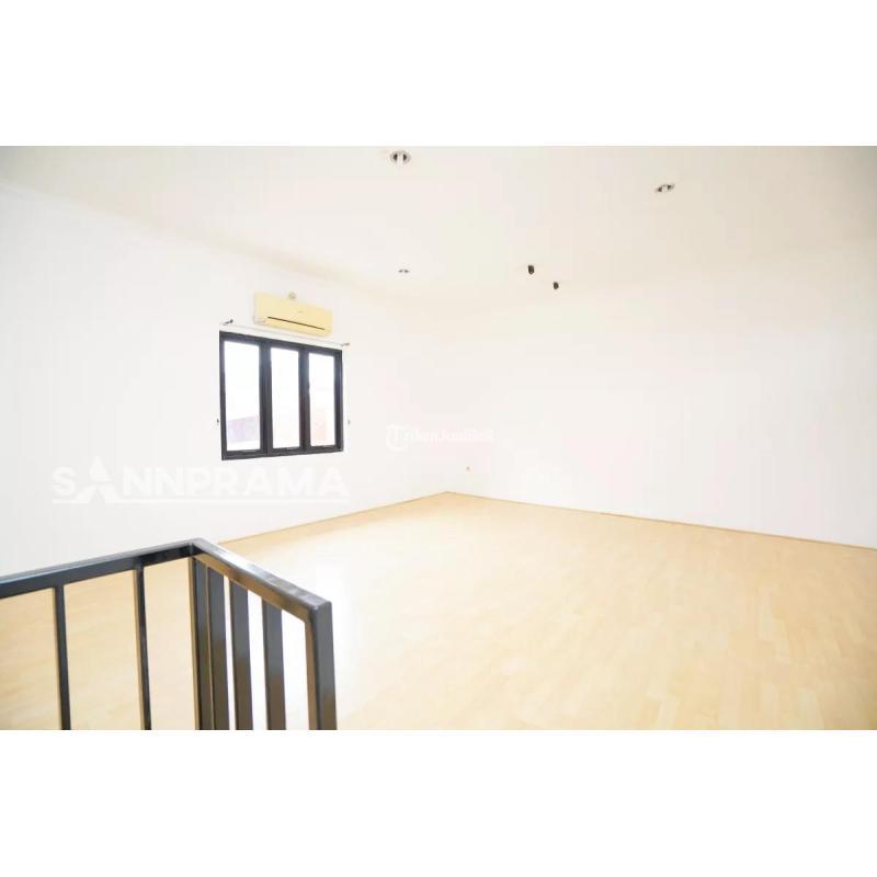 Dijual Rumah Cantik 2 Lantai LT98 LB100 SHM 3KT 1KM di Cluster Tanah Baru dekat Kelurahan - Depok Jawa Barat