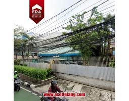 Jual Gedung Bekas Luas 1.691 m2 Jl. Kapten Tendean, Mampang Prapatan - Jakarta Selatan