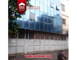 Jual Ruko 3 Unit Gandeng Bekas Luas 189 m2 Jl. Tiang Bendera, Roa Malaka, Tambora - Jakarta Barat