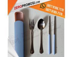 Persembahkan Kenangan Abadi dengan Souvenir Set Alat Makan Stainless Custom - Tangerang Kota Banten