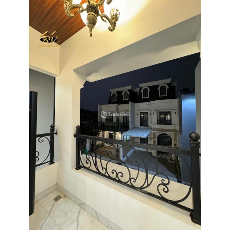 Jual Rumah 2,5 Lantai Baru Tipe 130 Dalam Cluster Fasum Kolam Renang Di Kebagusan Pasar MInggu - Jakarta Selatan