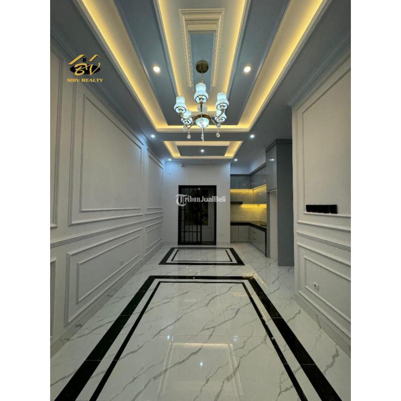 Jual Rumah 2,5 Lantai Baru Tipe 130 Dalam Cluster Fasum Kolam Renang Di Kebagusan Pasar MInggu - Jakarta Selatan