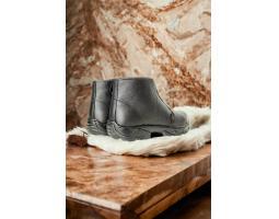 Penjual Sepatu Boots Safety Wanita Tinggi 14 cm - Madiun Jawa Timur