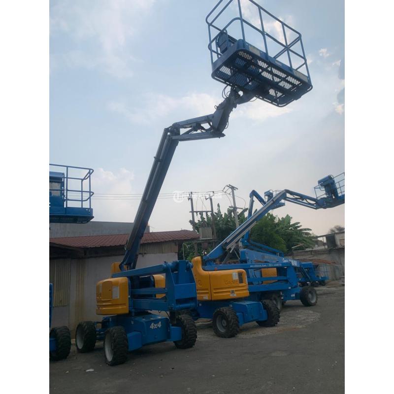 Sewa Boom Lift di Cikarang - Bekasi Jawa Barat