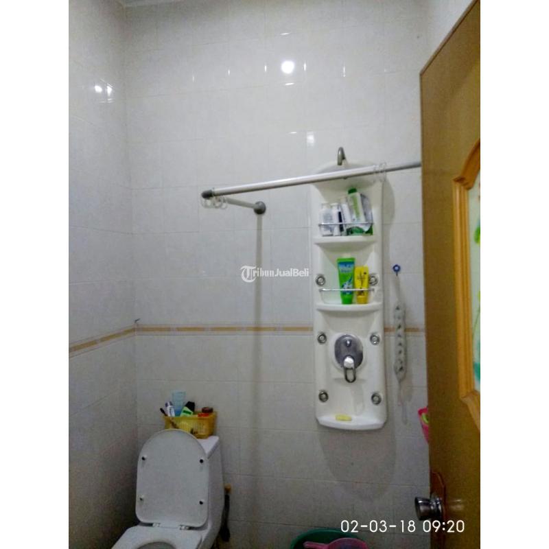 Dijual Sebuah Rumah Strategis LT180 LB235 SHM 5KT 3KM di Serpong Utara - Tangerang Selatan Banten