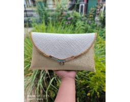 Tas Pandan Clutch Pandan Emas - Padang Sumatera Barat