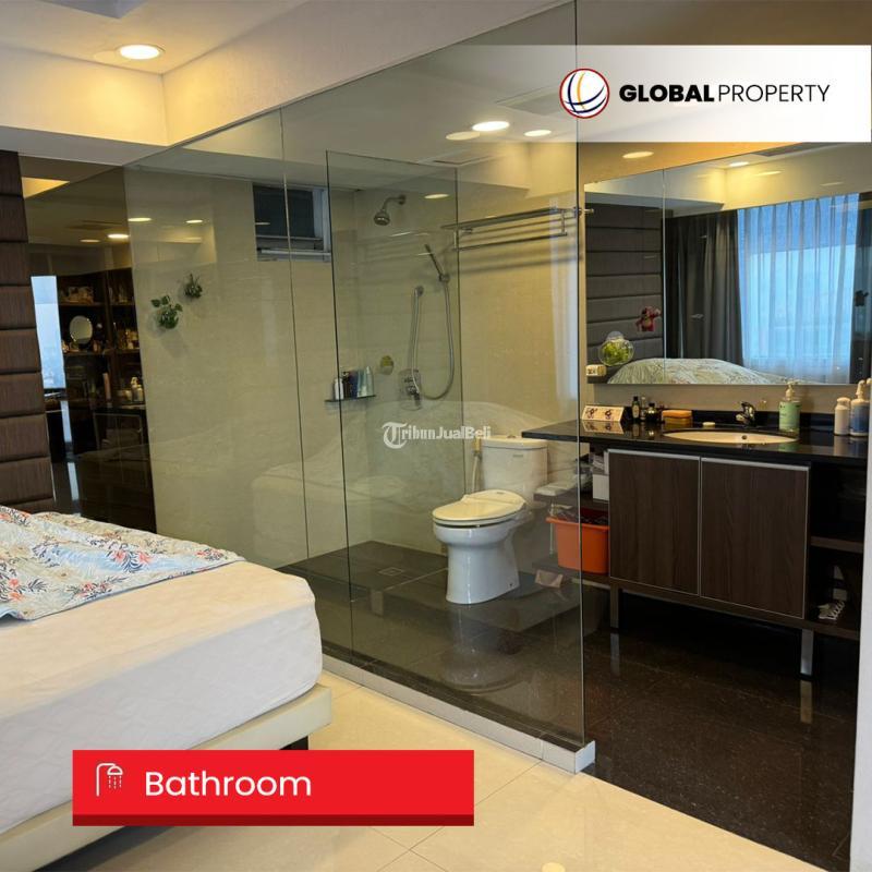 Jual Apartemen Bekas Sangat Luas 264 sqm, Luxury, 4 Bedrooms, Semi Furnished, High Floor - Jakarta Barat