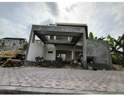 Dijual Rumah Baru 2 Lantai Mewah Dekat UGM LT122 m2 SHM - Yogyakarta 