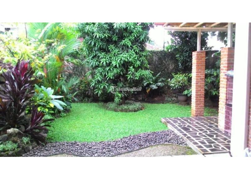 Dijual Rumah Nyaman dan Asri di Cilandak Barat LT740 LB200 8KT 4KM - Jakarta Selatan
