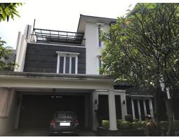 Dijual Rumah Hoek 3 Lantai  di Puri Bintaro, Bintaro Jaya - Tangerang Selatan-