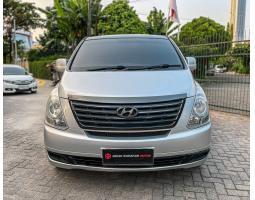 Mobil Hyundai Starex 2,5 DS 2011 MT Bekas Siap Pakai - Jakarta Timur