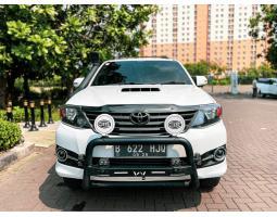 Mobil Toyota Fortuner 2,5 G 4x42015 Bekas - Jakarta Selatan