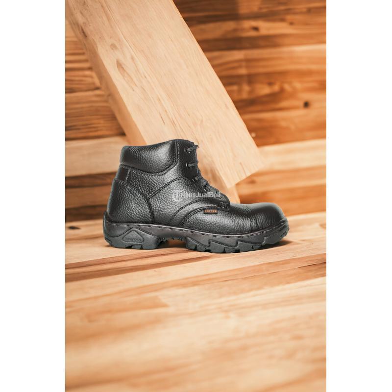 Safety Shoes Sporty Lubuk Pakam - Deli Serdang Sumatera Utara