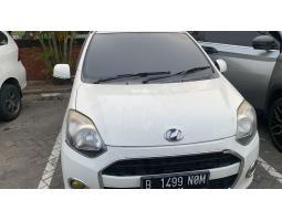 Mobil Daihatsu Ayla 1.0 X AT Tahun 2015 Warna Putih Bekas - Jakarta Barat