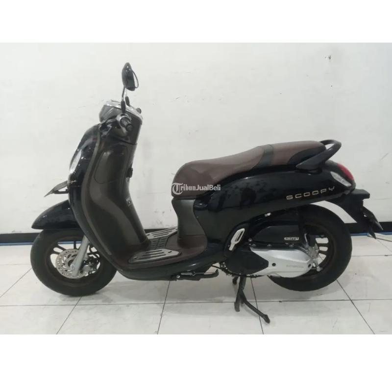 Motor Honda Scoopy Prestiga Bekas Tahun 2022 - Semarang