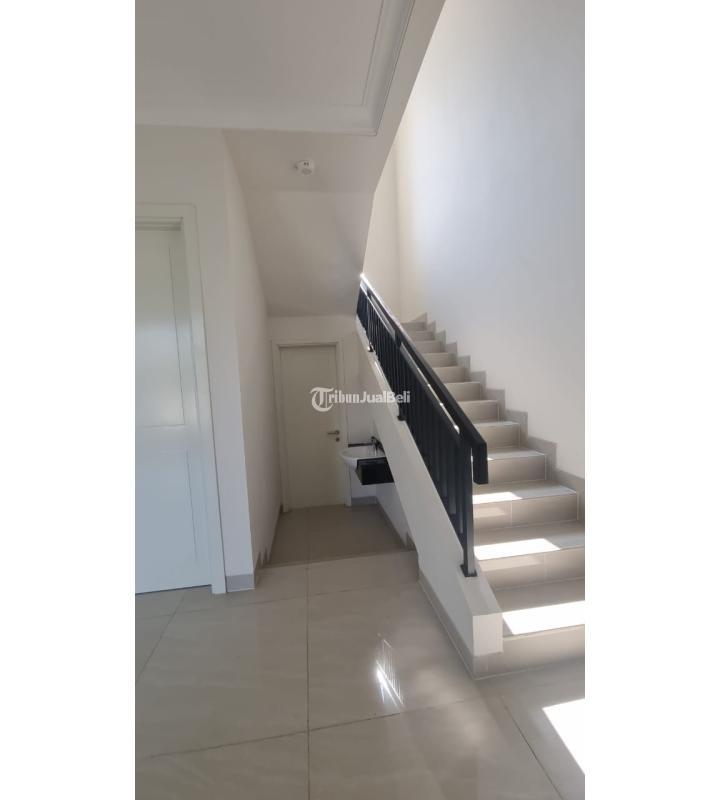 Dijual Rumah Mewah LT176 LB159 5KT 4KM Legalitas SHGB Harga Terjangkau - Bandung Jawa Barat 