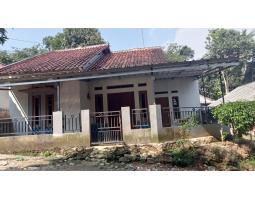 Jual Rumah Bekas Tipe 90 Bagus Sudah Shm Siap Isi Suasana Pedesaan - Bogor Jawa Barat