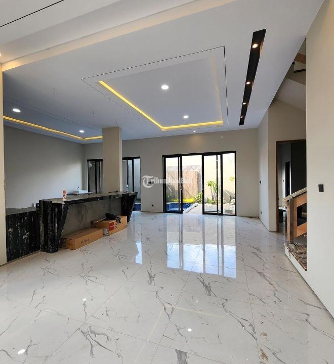 Jual Rumah Mewah 2 Lantai Furnished Dengan Kolam Renang Tipe 300 Baru Di Ngaglik - Sleman Jogja