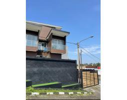 Dijual Rumah Minimalis 2 Lantai LT202 LB230 SHM 4KT 3KM Dekat Kampus UMPI Setia Budi Regency - Bandung Barat Jawa Barat