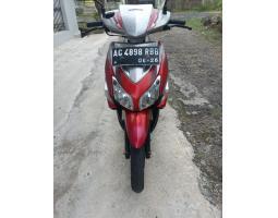 Motor Honda Vario 110 Bekas Tahun 2011 Surat Komplit - Blitar Kota Jawa Timur