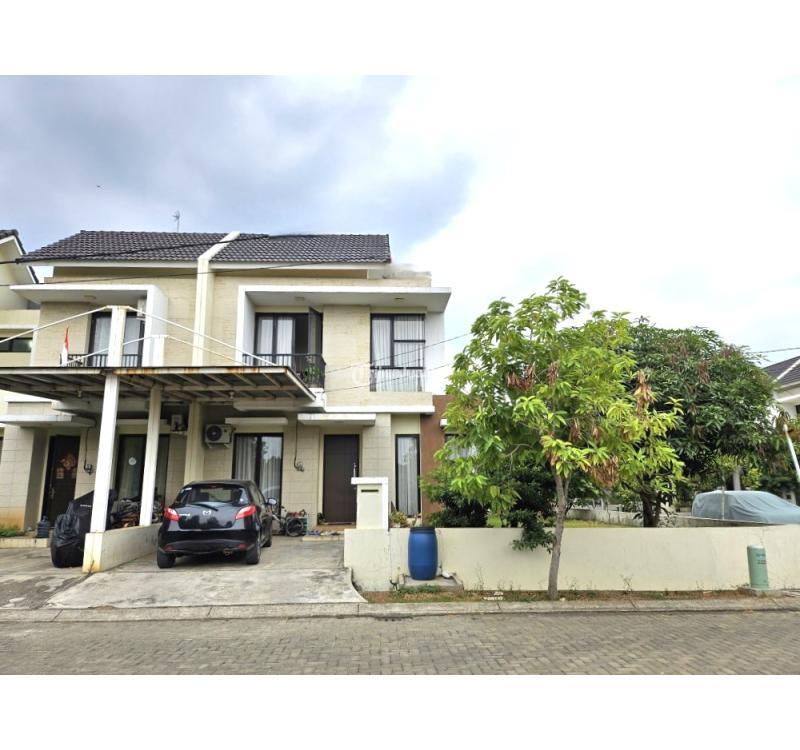 Dijual Rumah Hoek Tipe 95 Baru Hadap Taman Green Ara Residence Harapan Indah - Bekasi Jawa Barat