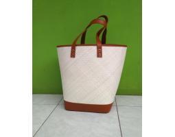 Tas Keben Pandan Putih Anyam - Bangka Balitung