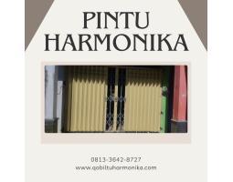 Pintu Harmonika di Qobiltu Harmonika - Lombok Barat