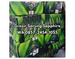 Sarung Premium Sapphire Polos Berwarna - Lombok Tengah