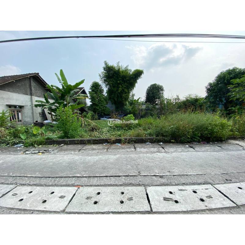 Dijual 2 Tanah Pekarangan Luas 150 m2 Dekat Pasar Rejodani Jalan Palagan - Sleman