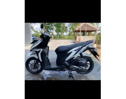 Motor Honda Vario Fi 125 Bekas Tahun 2014 Surat Lengkap - Ngawi