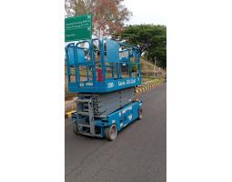 Sewa Scissor Lift Terbaik dan Terpercaya - Bekasi 