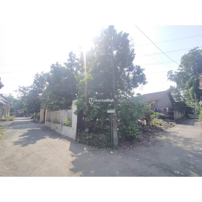 Tanah Luas 446 m2 Tinggal Rajang Hook Dekat Jogja Bay - Bantul