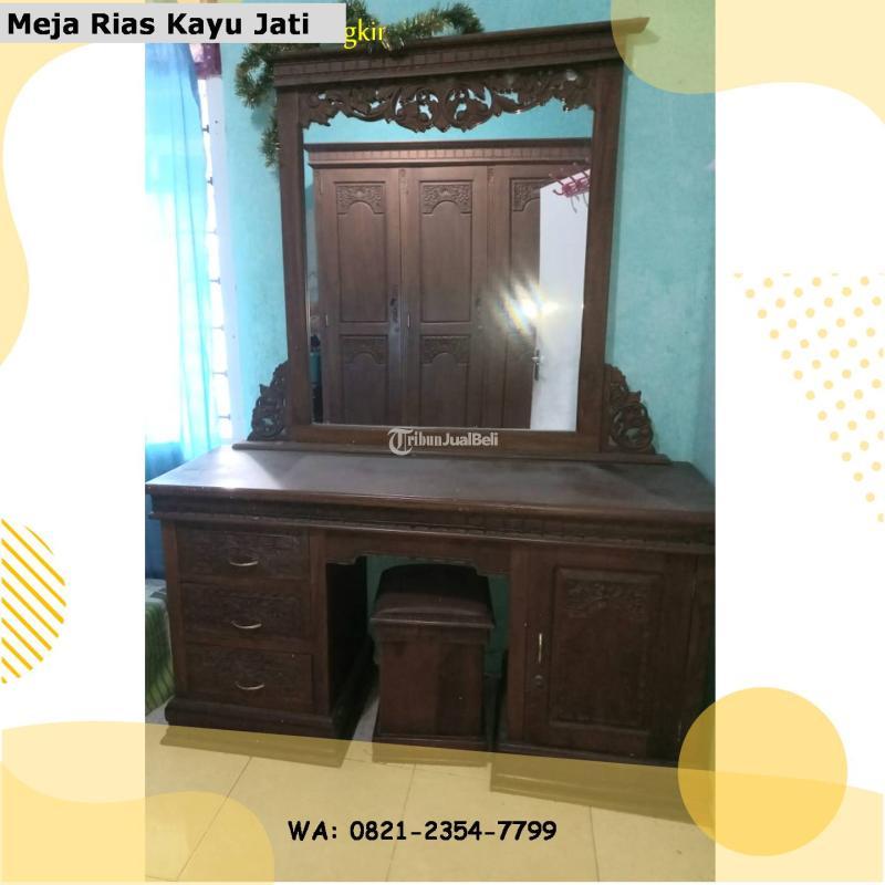 Meja Rias Minimalis dari Kayu Jati - Padang